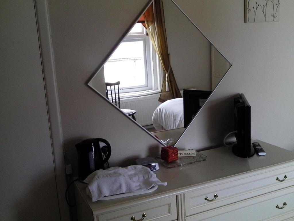 Roseglen Hotel Shanklin Room photo